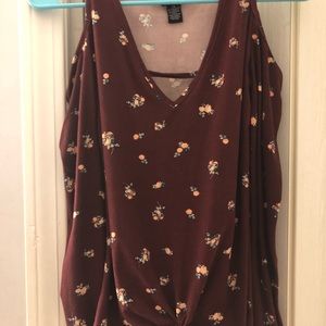 Floral, cut out shoulder long sleeve